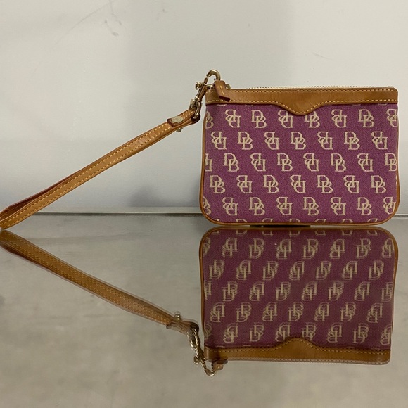 Dooney & Bourke Monogram Logo Wristlet - Picture 2 of 7